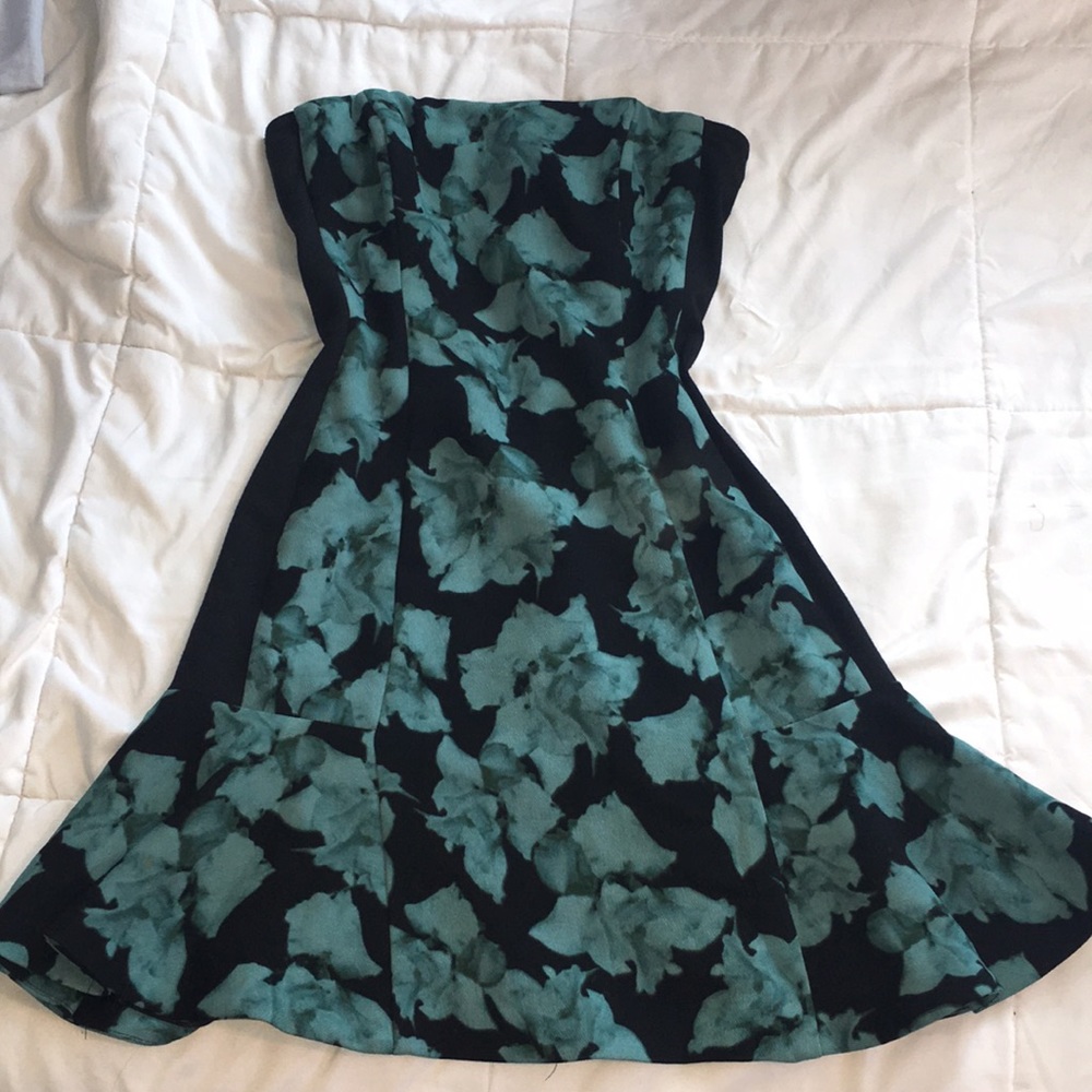 Beautiful teal floral tube dress